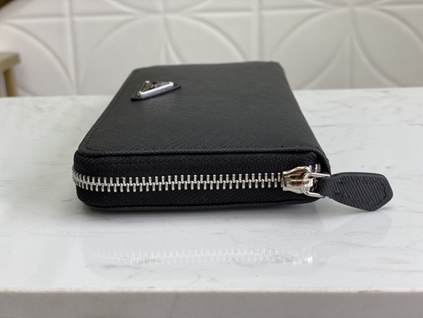 プラダ財布コピー内部構造